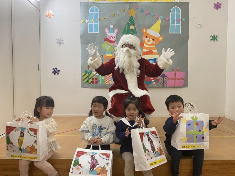 ＜クリスマス会を行ないました＞